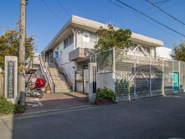 富士見保育園(閑静な住宅街に位置しており、近隣に野川、電気通信大学があり、お散歩コースに恵まれています。)