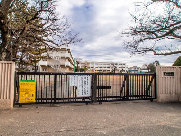 西東京市立保谷小学校(よく学び、よく考え行動し、よく活動する子どもになるように学校一丸となって指導にあたっている小学校です。)