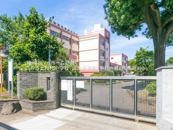 調布市立神代中学校