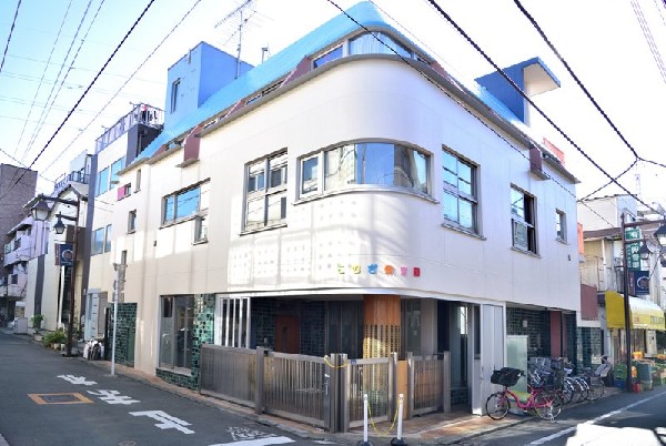こむぎ保育園(個性と遊びを尊重する保育を行う認可園です。)